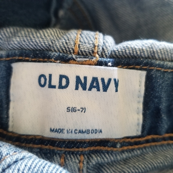 Old Navy | Denim Short Overalls - Picture 3 of 4